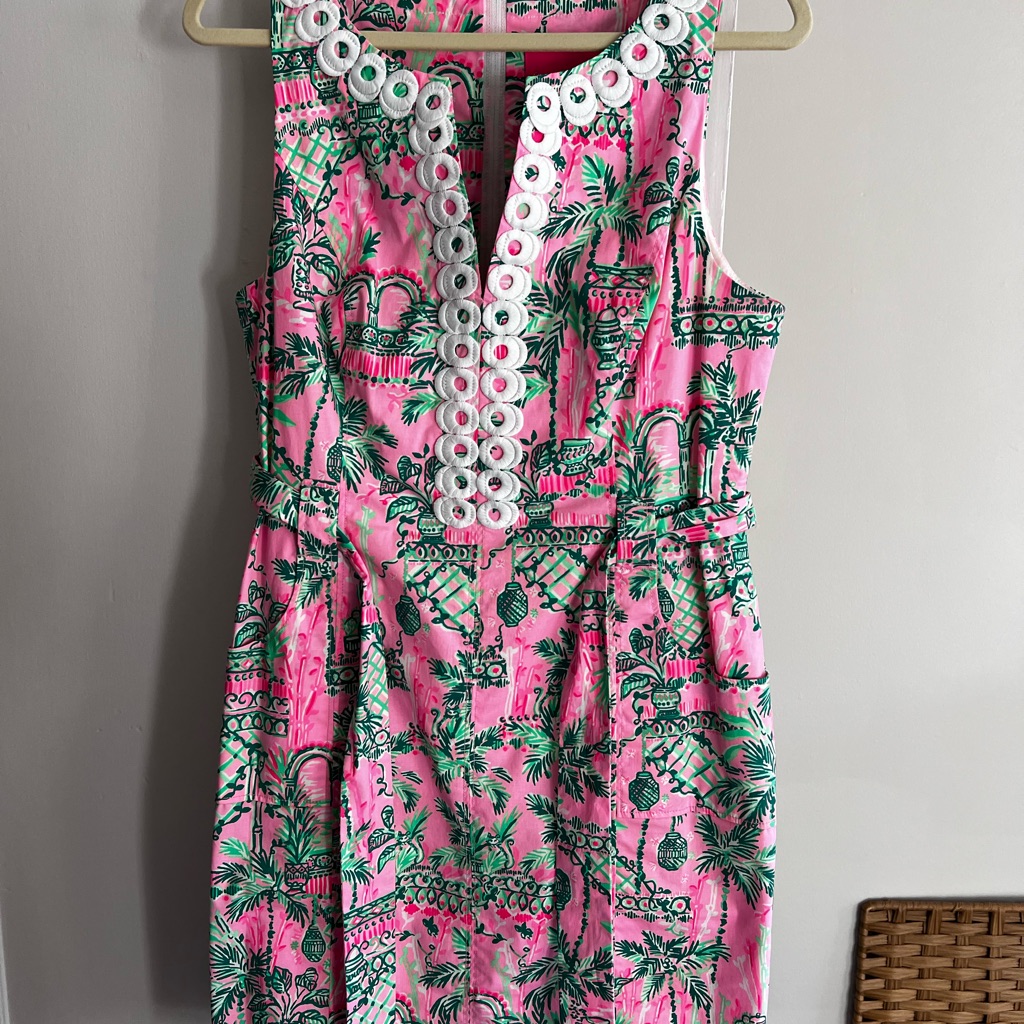 Lilly Pulitzer Pink Tropical Sheath Dress With White Eyelet Trim